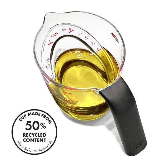 Good Grips® Angled Measuring Cups